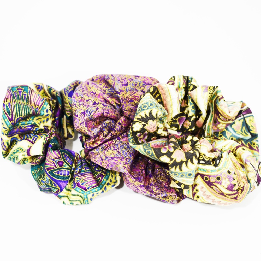 Scrunchies Bun Holder